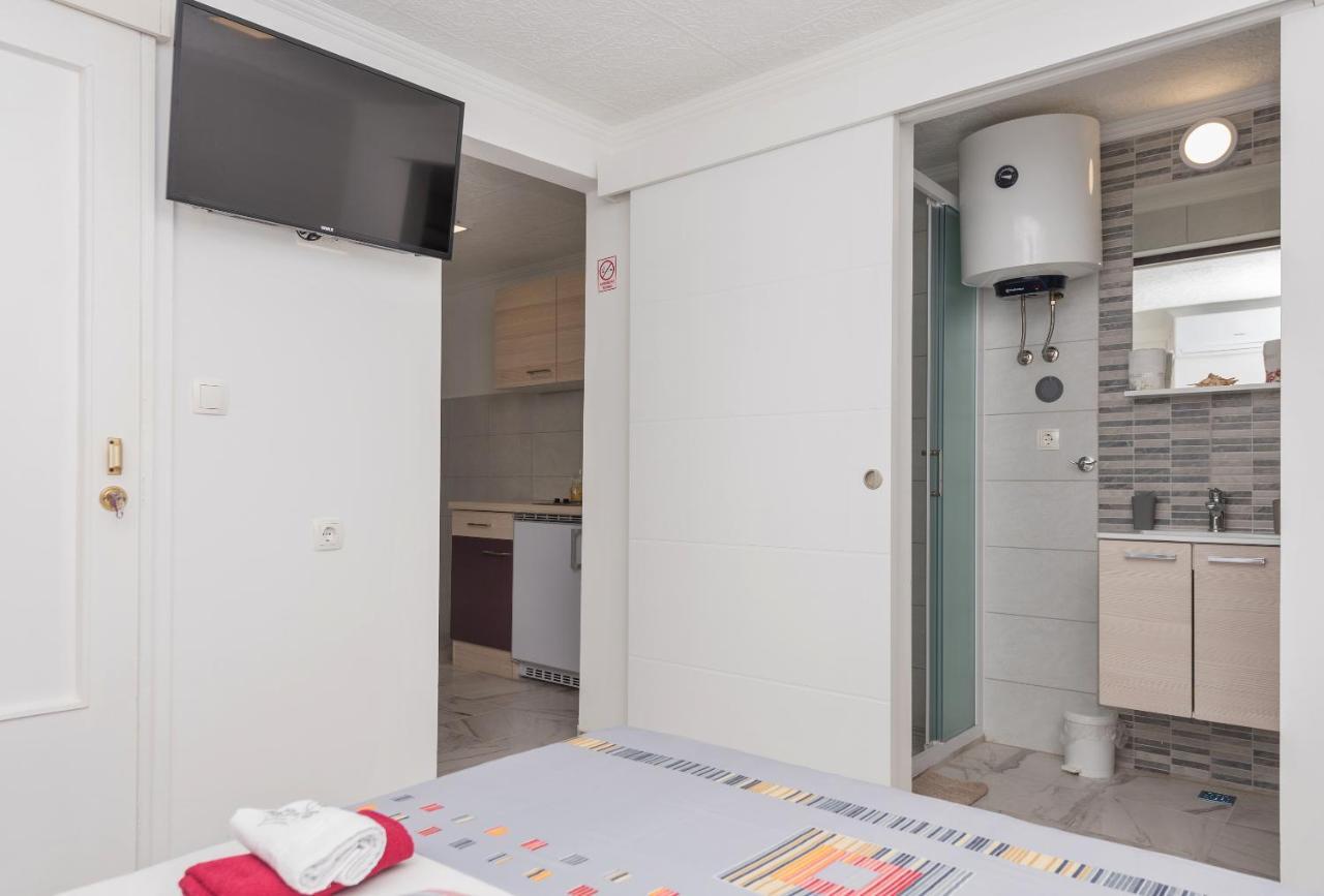 Apartments Calla Makarska Exterior photo